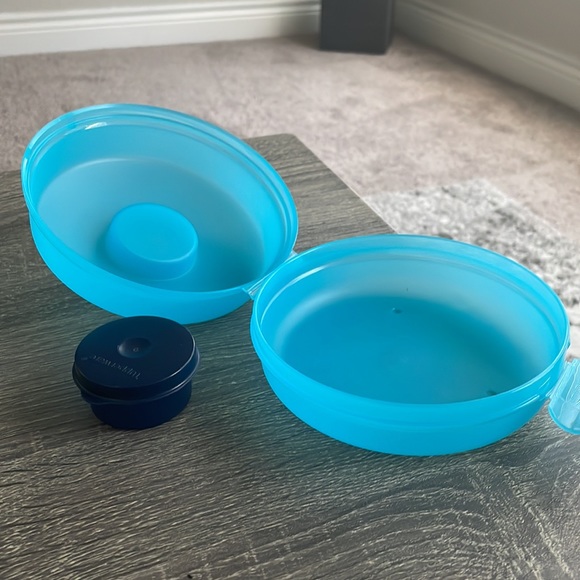 Tupperware Kitchen New Tupperware Bagel Keeper Poshmark